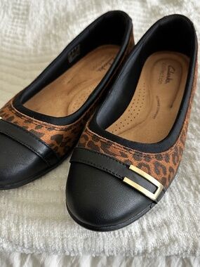 Clarks Collection Leather Flats -Meadow Rose 8W